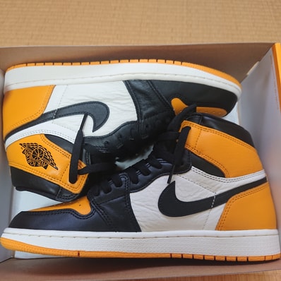 Nike Air Jordan 1 Retro High OG "Taxi"