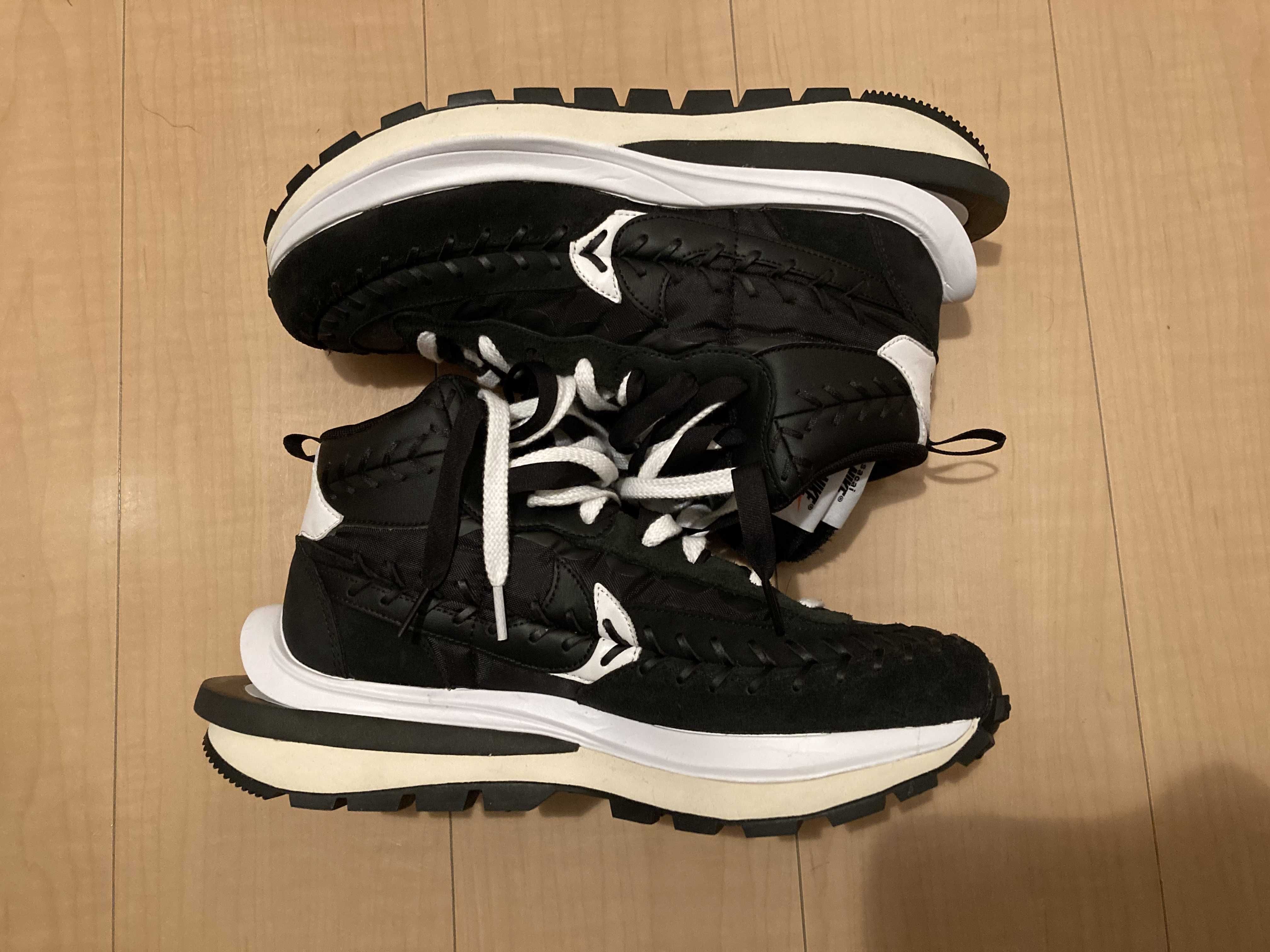 Jean-Paul Gaultier × sacai × Nike Vapor Waffle "Black/Black-White"