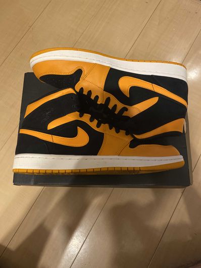 Nike Air Jordan 1 Mid