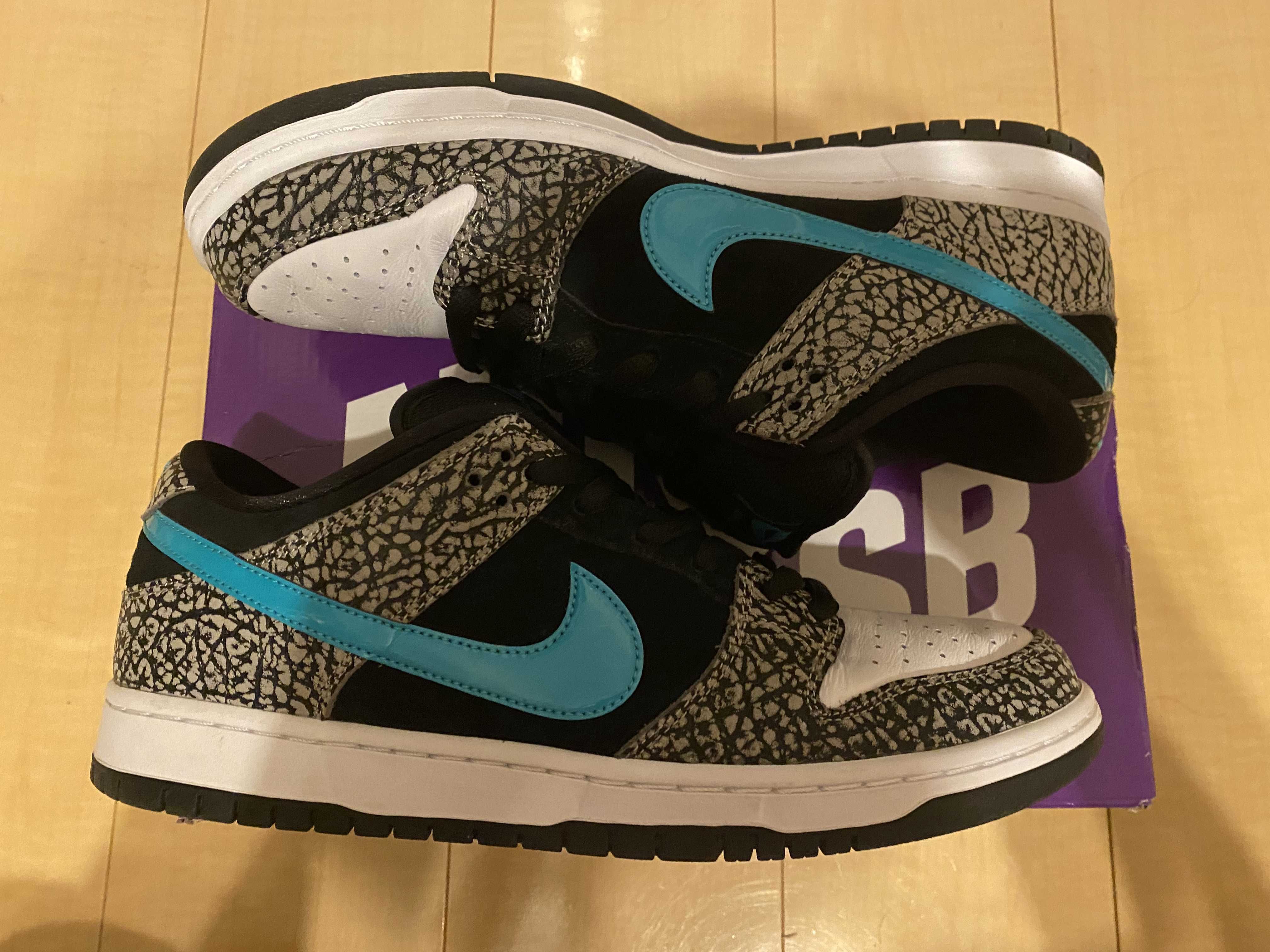 Nike SB Dunk Low "Elephant/Safari"