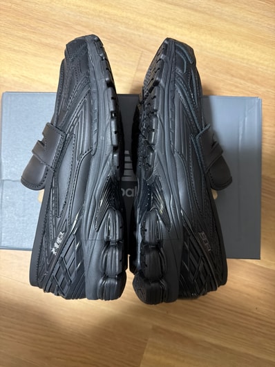 New Balance 1906L "Triple Black"