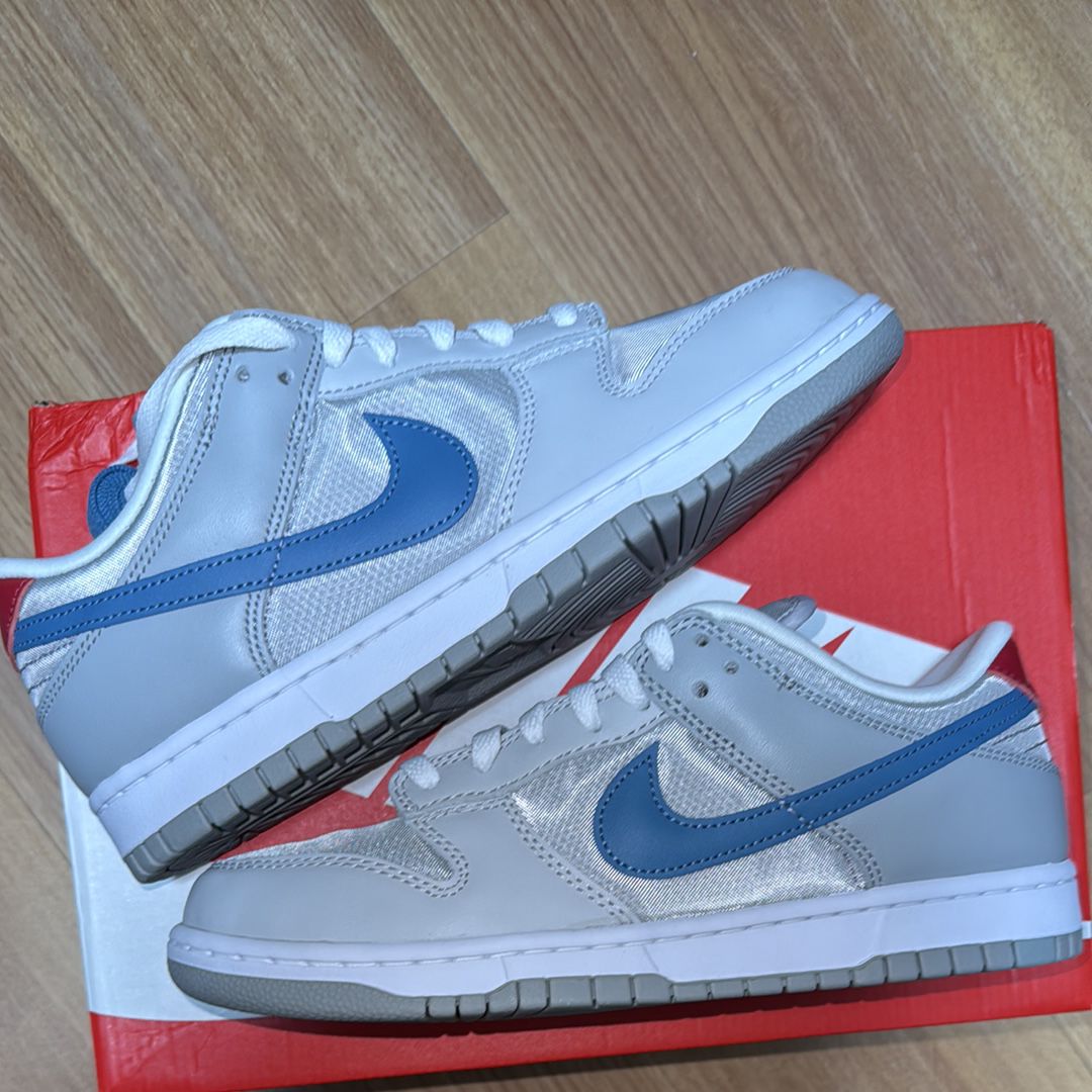Nike Dunk Low QS "Silver Blue/Silver Surfer"