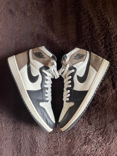 Nike Air Jordan 1 High OG "Sail/Dark Mocha/Black"