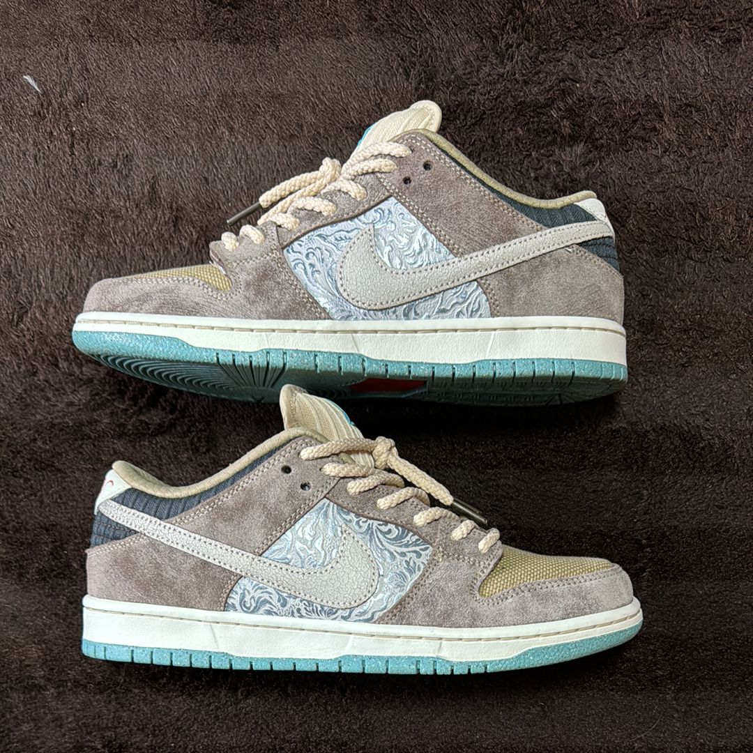 Nike SB Dunk Low Pro "Big Money Savings"