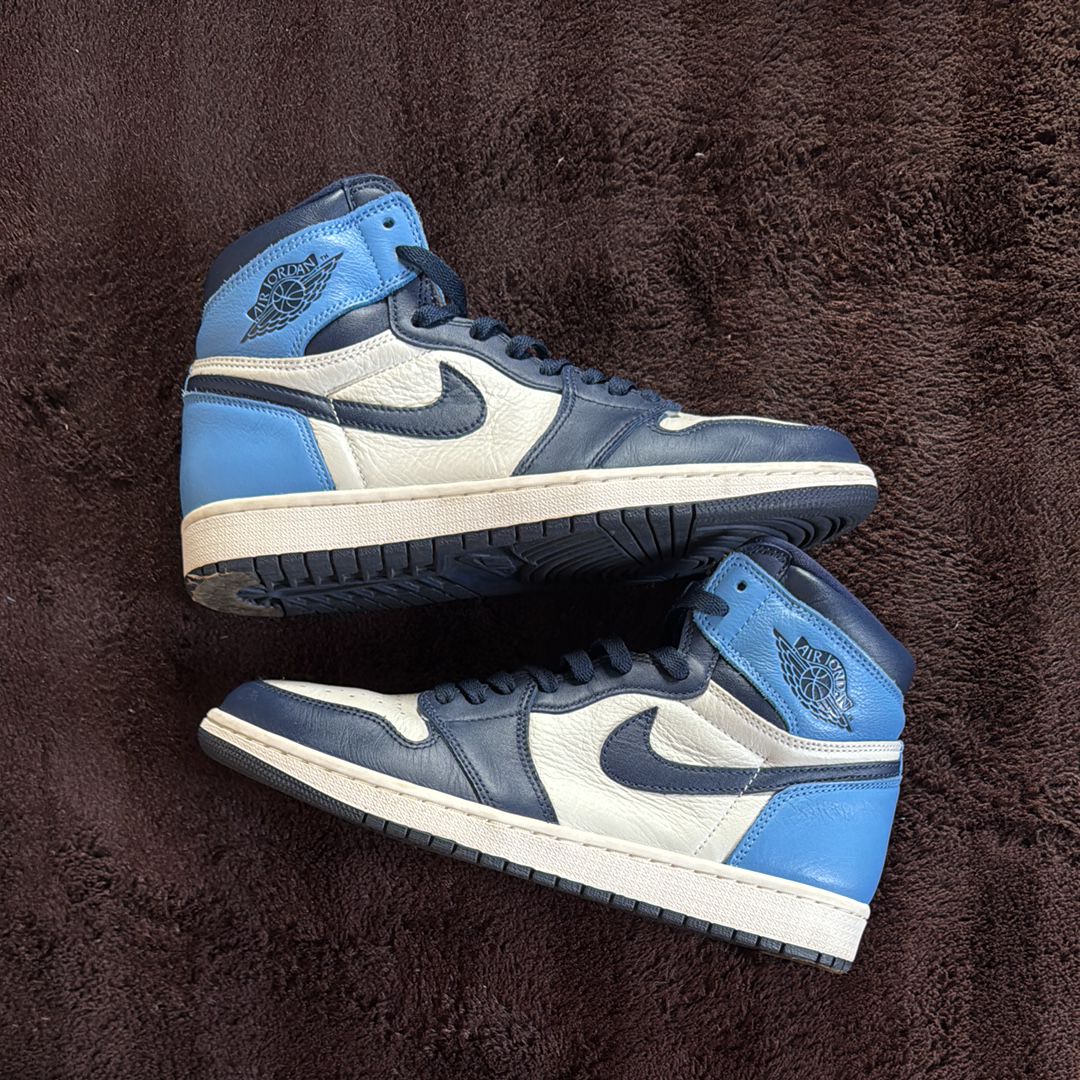 Nike Air Jordan 1 Retro High OG "Obsidian/University Blue"