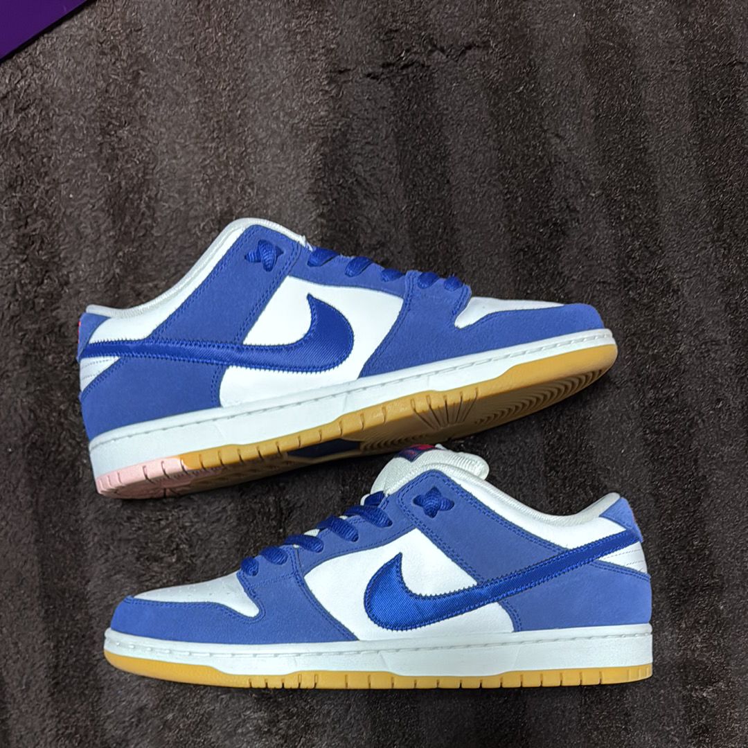 Nike SB Dunk Low "Los Angeles Dodgers/Deep Royal Blue"