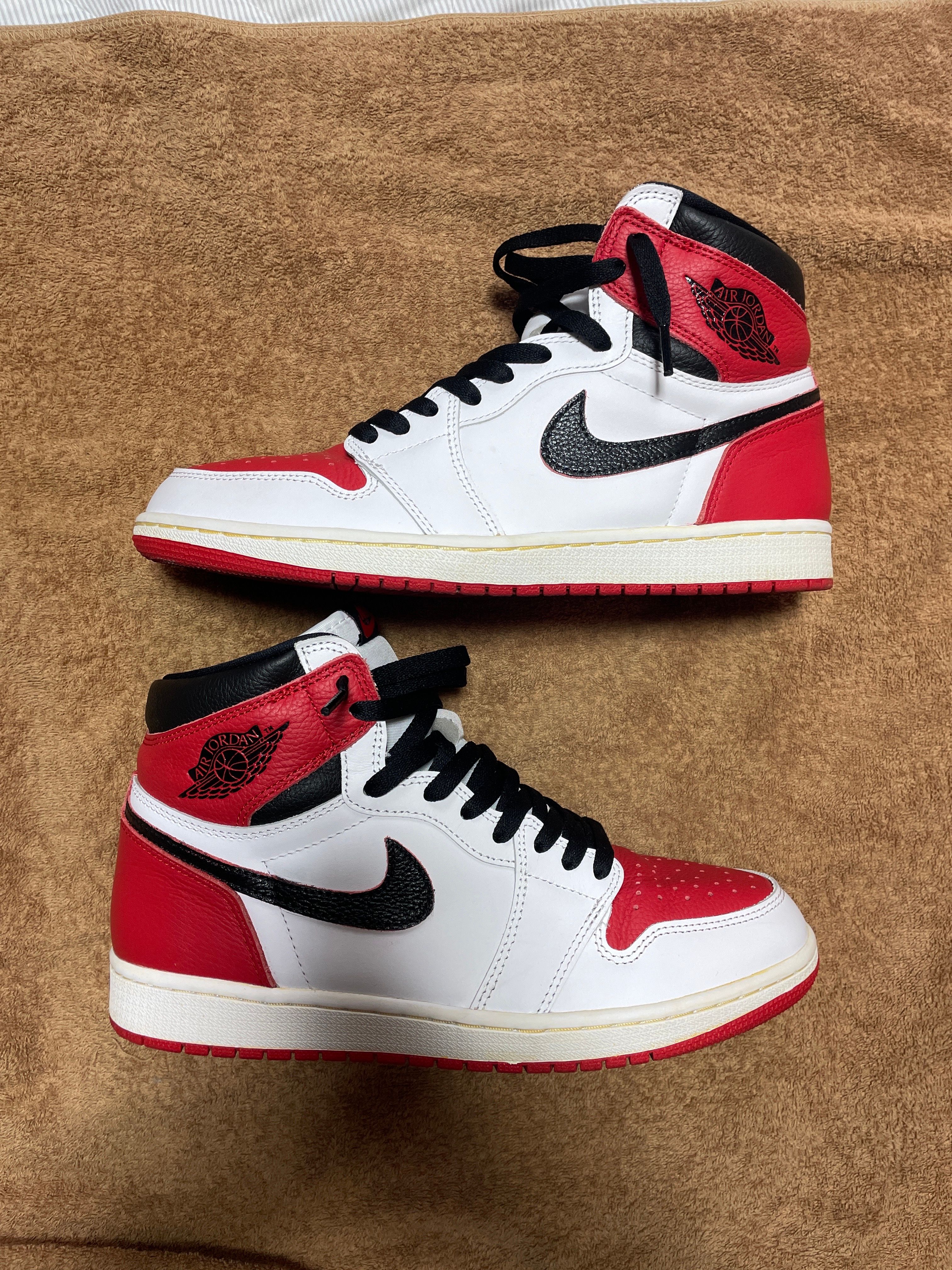 Nike Air Jordan 1 High OG "Heritage" 