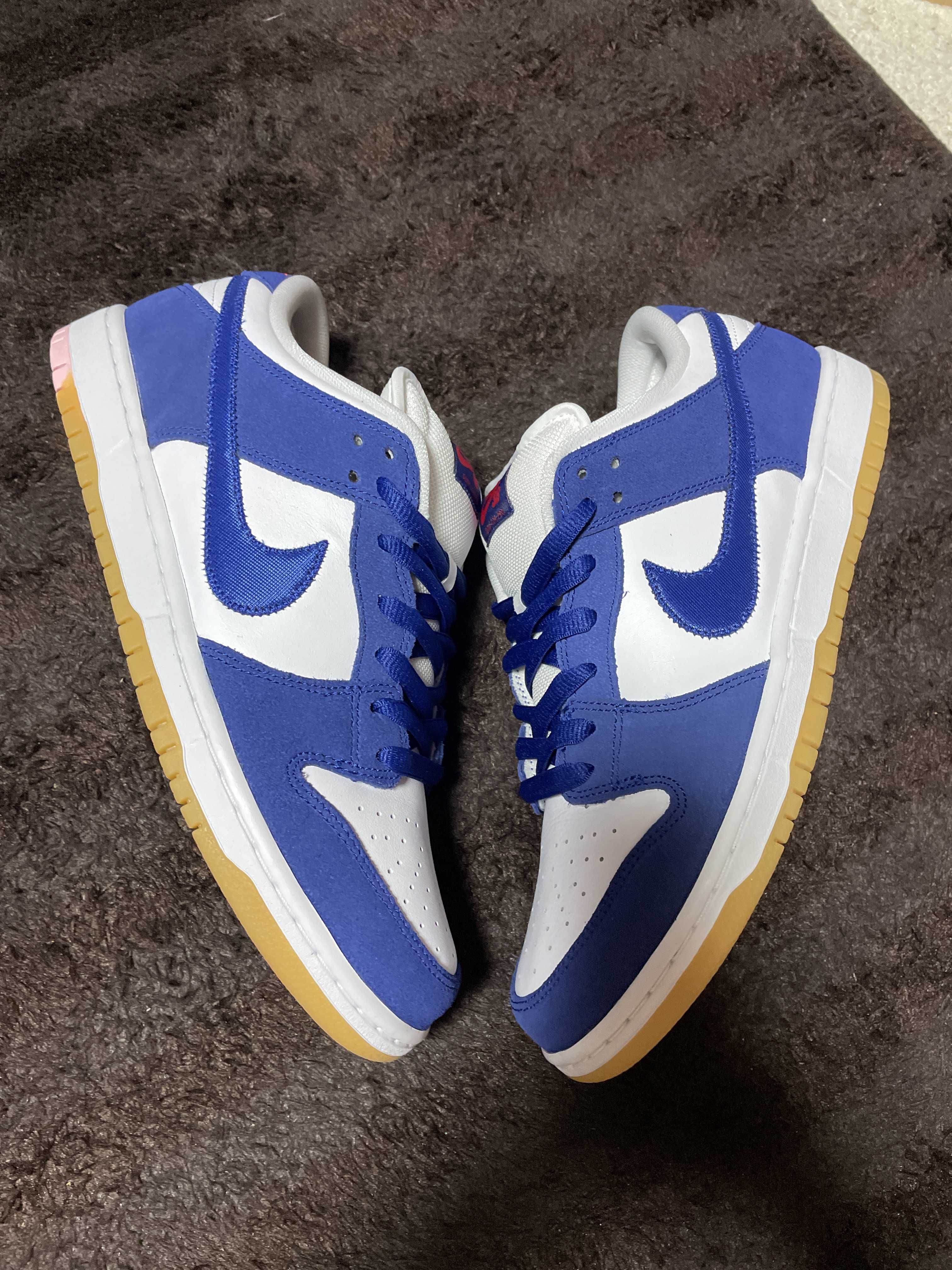 Nike SB Dunk Low "Los Angeles Dodgers/Deep Royal Blue"