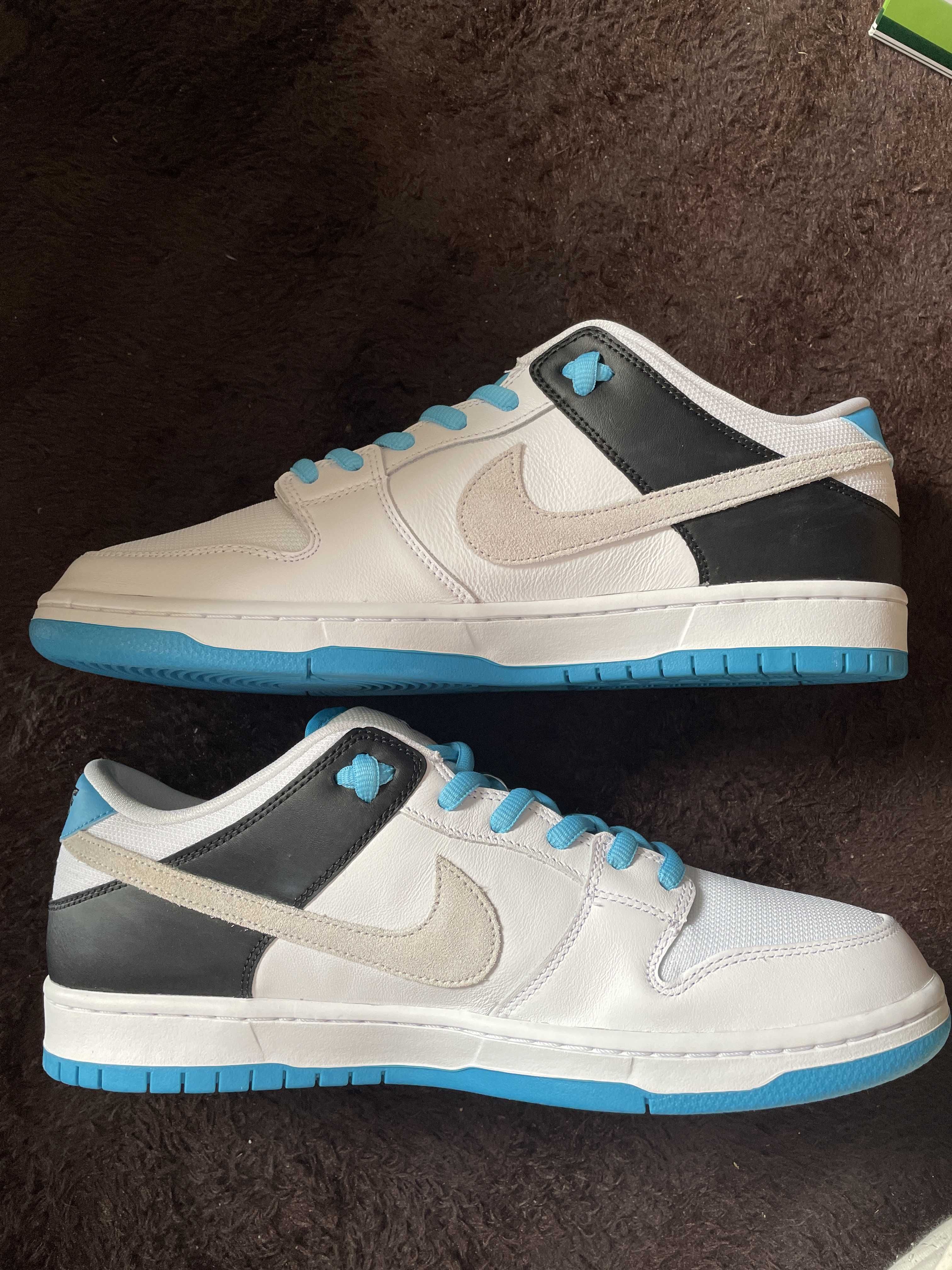 Nike SB Dunk Low "Laser Blue"