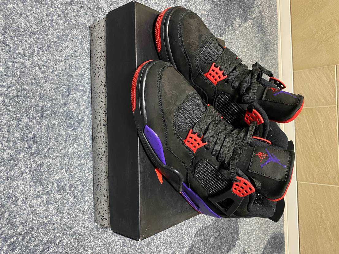 OVO × NIKE AIR JORDAN 4 RETRO DRAKE "RAPTORS"  