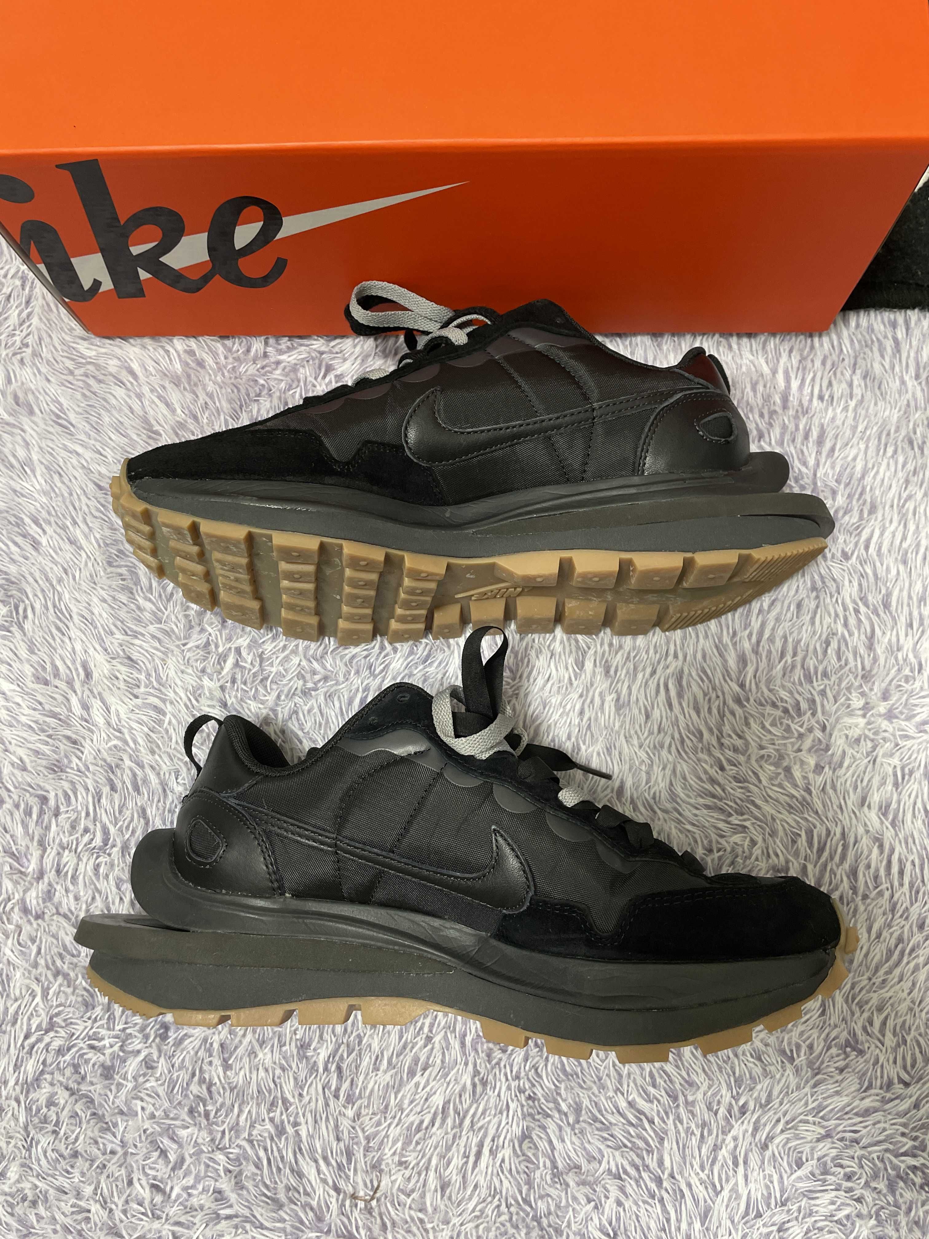 sacai × Nike VaporWaffle "Black Gum"