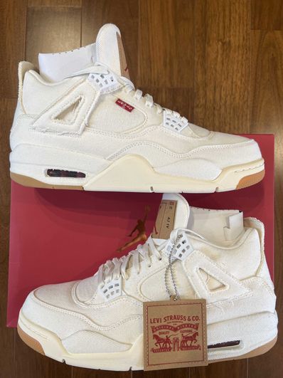 NIKE × LEVI’S AIR JORDAN 4 "WHITE DENIM"(タグ:LEVIS®)