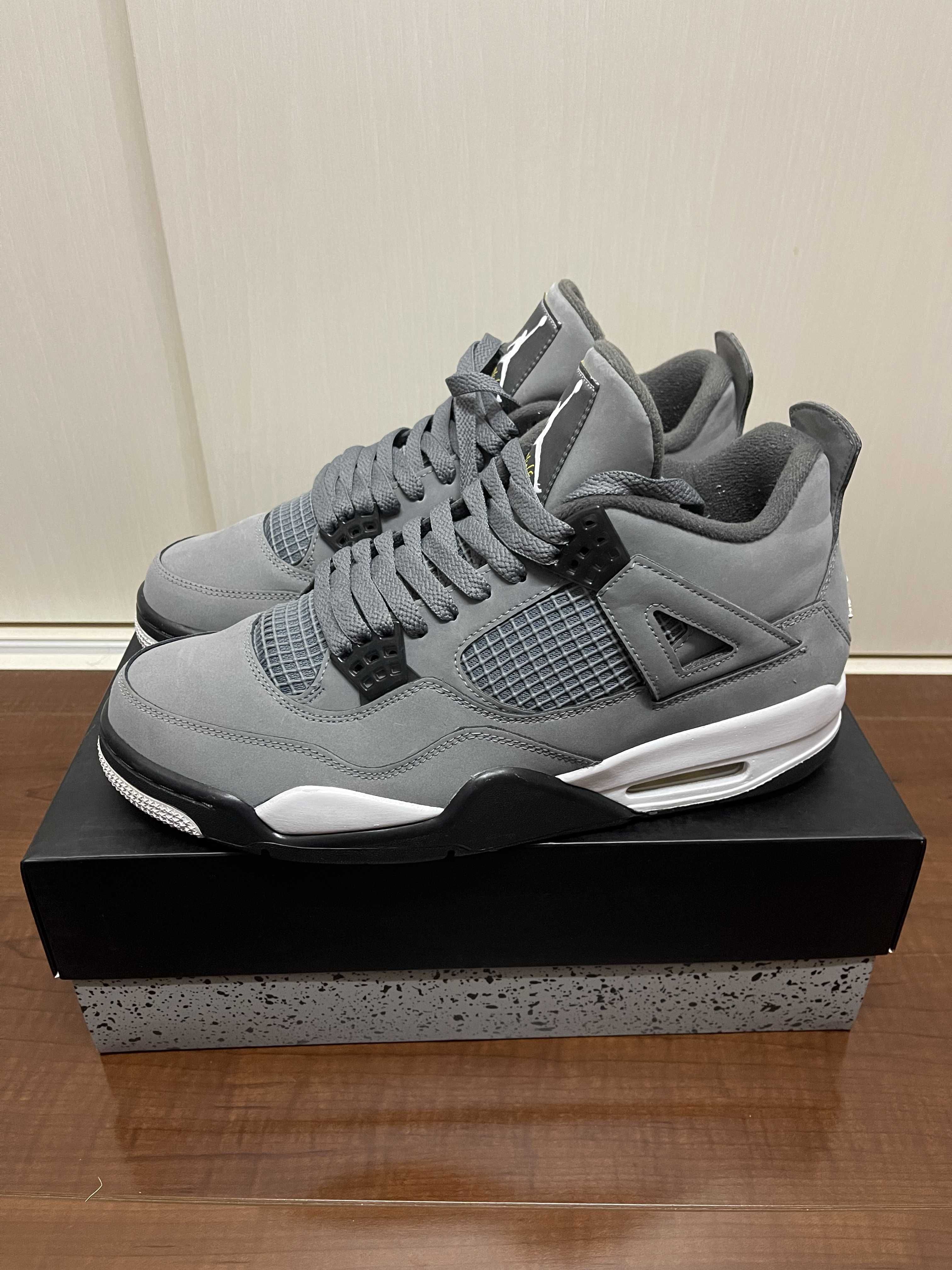 Nike Air Jordan 4 "Cool Grey"