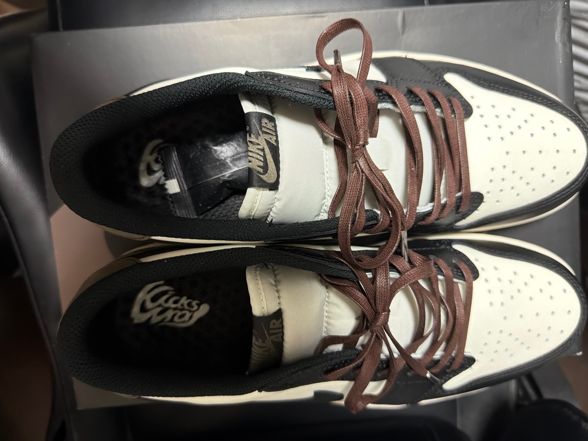Nike Air Jordan 1 Retro Low OG "Mocha"