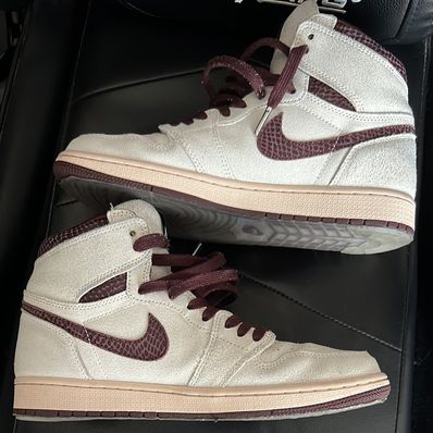 A Ma Maniere × Nike Air Jordan 1 Retro High OG "Sail and Burgundy"