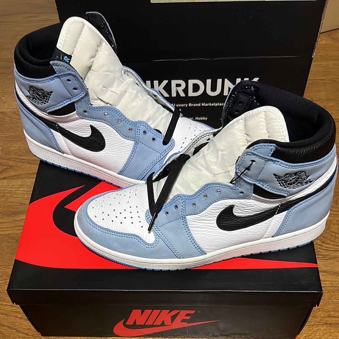 Nike Air Jordan 1 High OG "University Blue"