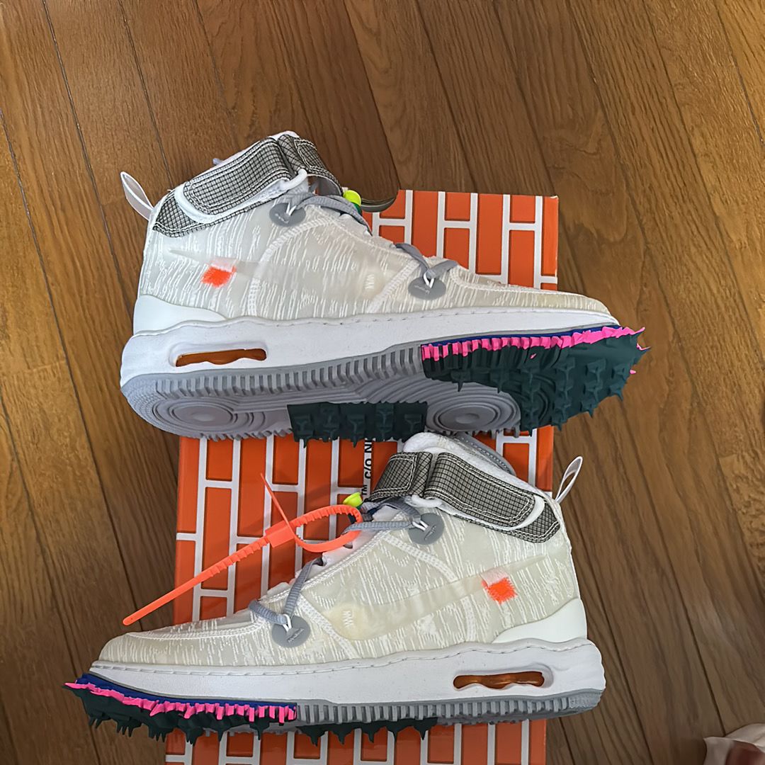 Off-White × Nike Air Force 1 Mid "White"