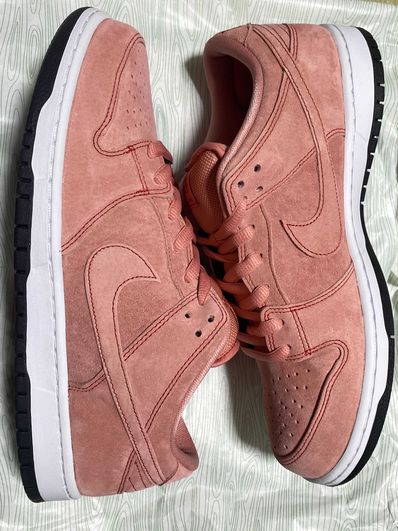 Nike SB Dunk Low "Pink Pig"