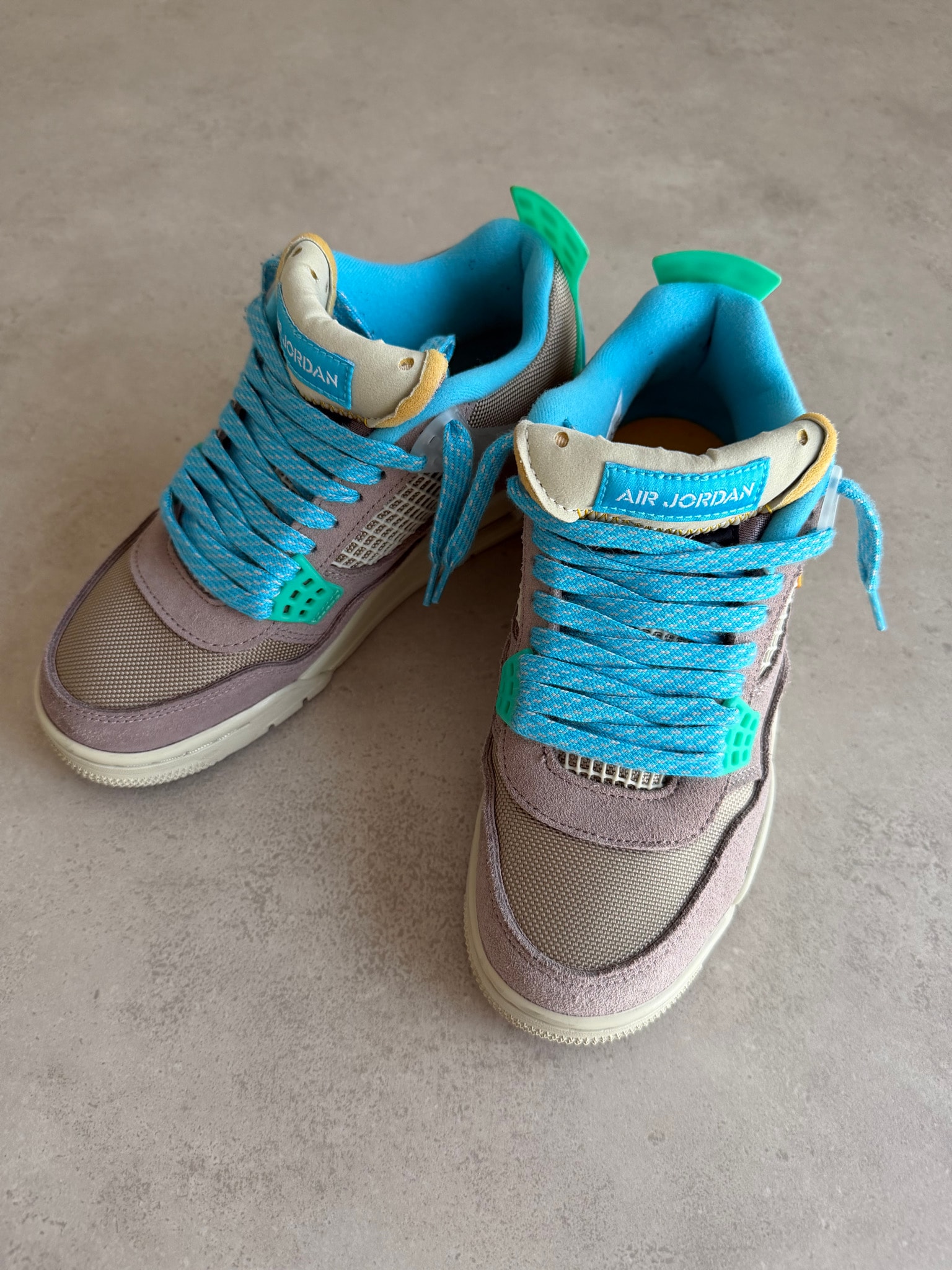 UNION × Nike Air Jordan 4 SP "Taupe Haze"