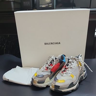 BALENCIAGA Triple S Sneaker "Split White/Light Grey/Yellow"