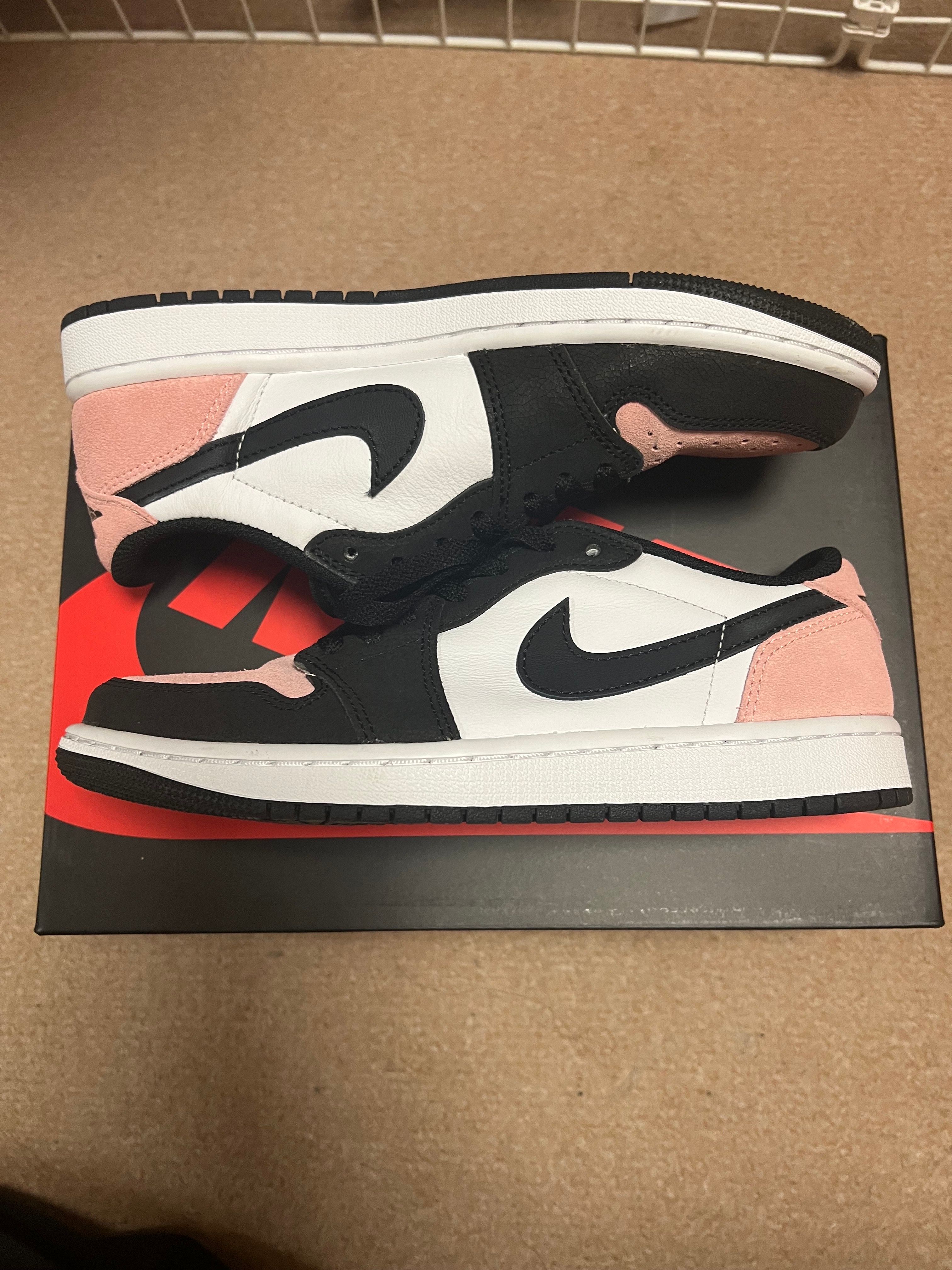 Nike Air Jordan 1 Low OG "Bleached Coral"