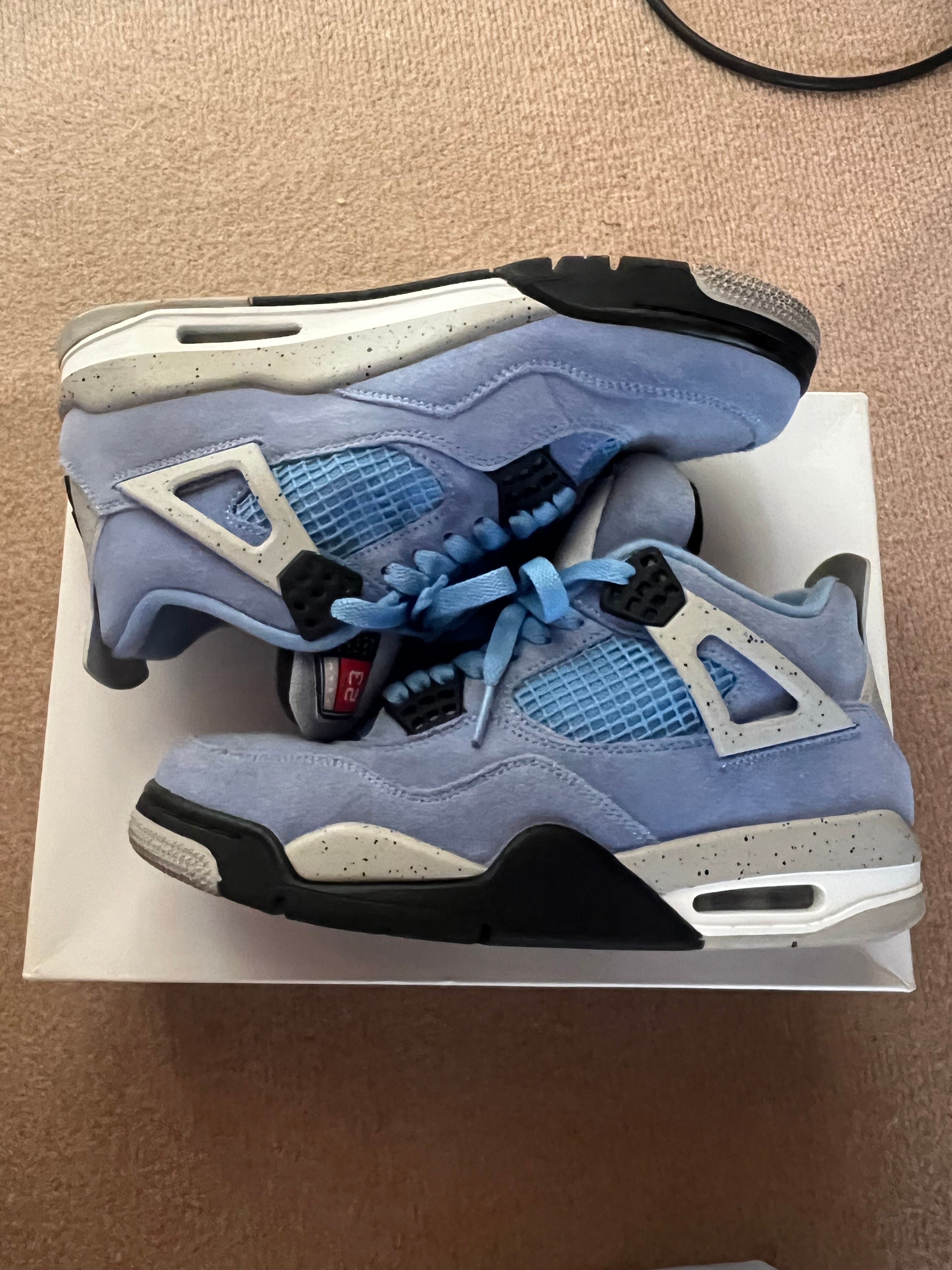 Nike Air Jordan 4 "University Blue"