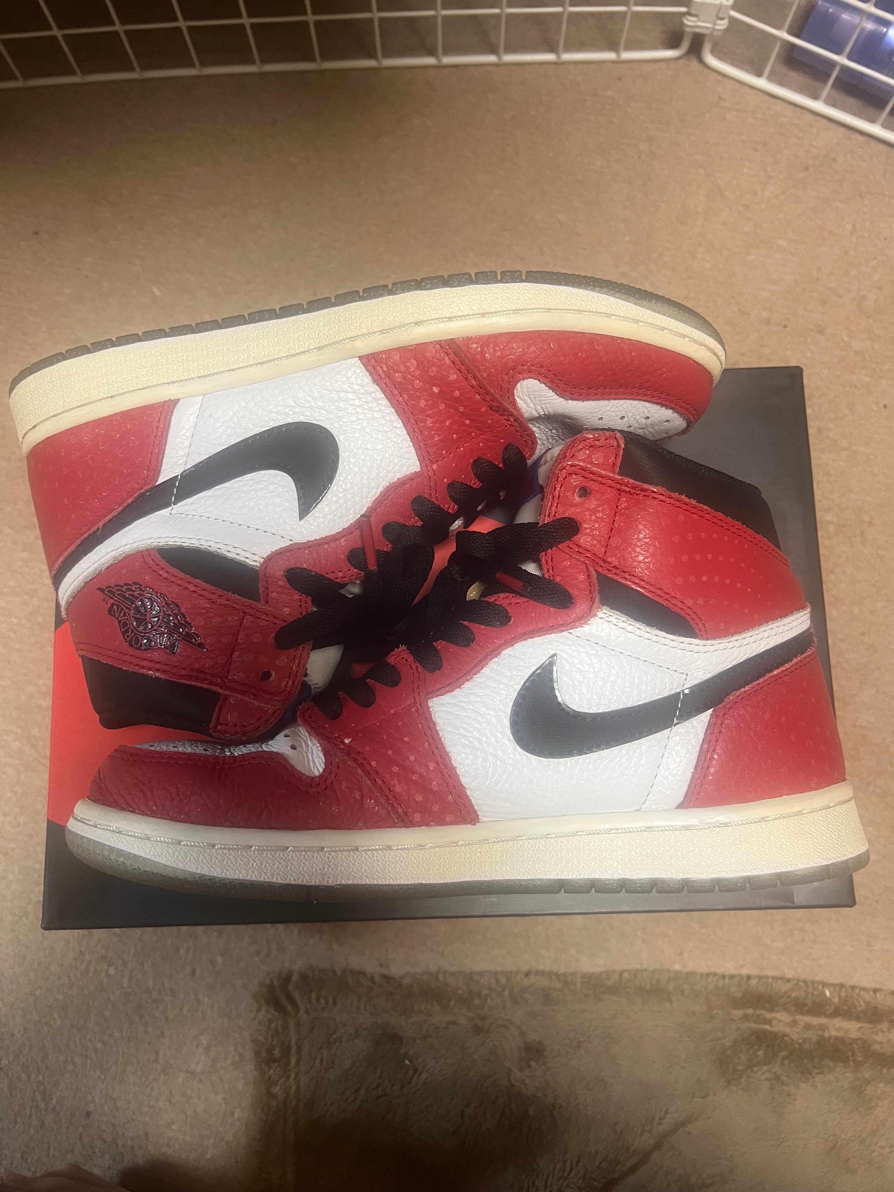 Spiderman × Nike Air Jordan 1 Origin Story "Gym Red/White/Photo Blue/Black"