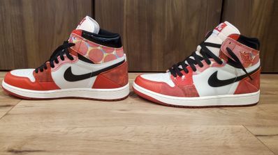Spider-Man × Nike Air Jordan 1 Retro High OG SP "Spider-Man: Across the Spider-Verse/University Red"