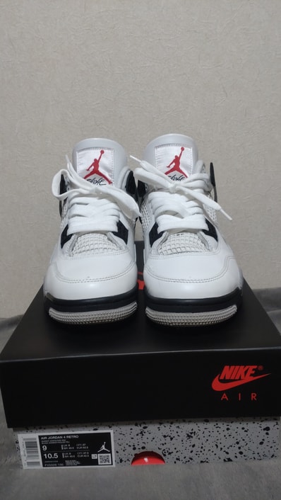 Nike Air Jordan 4 Retro "White/Cement" (2025)