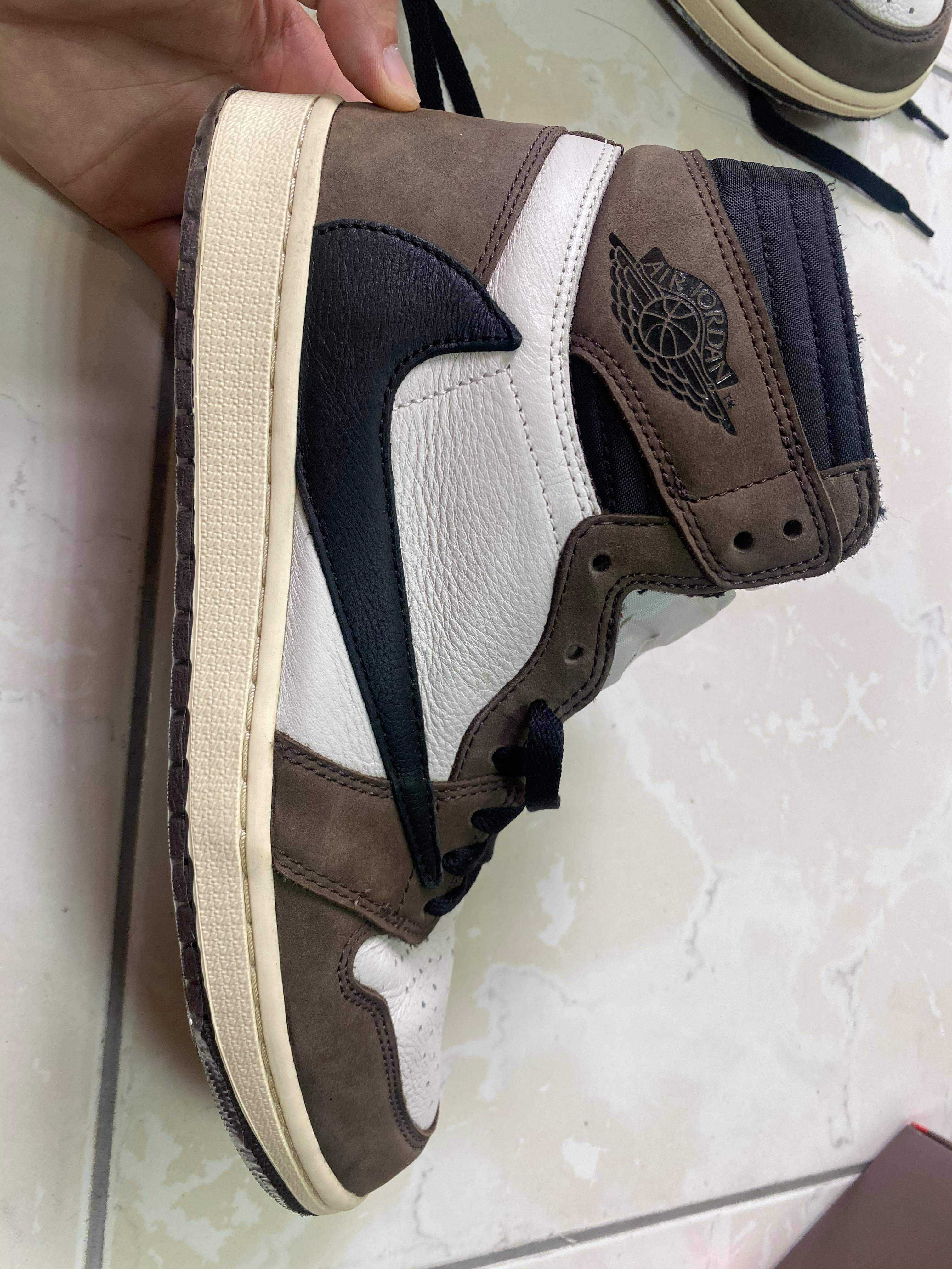 Travis Scott × Nike Air Jordan 1 Retro High OG TS SP "Sail/Dark Mocha"