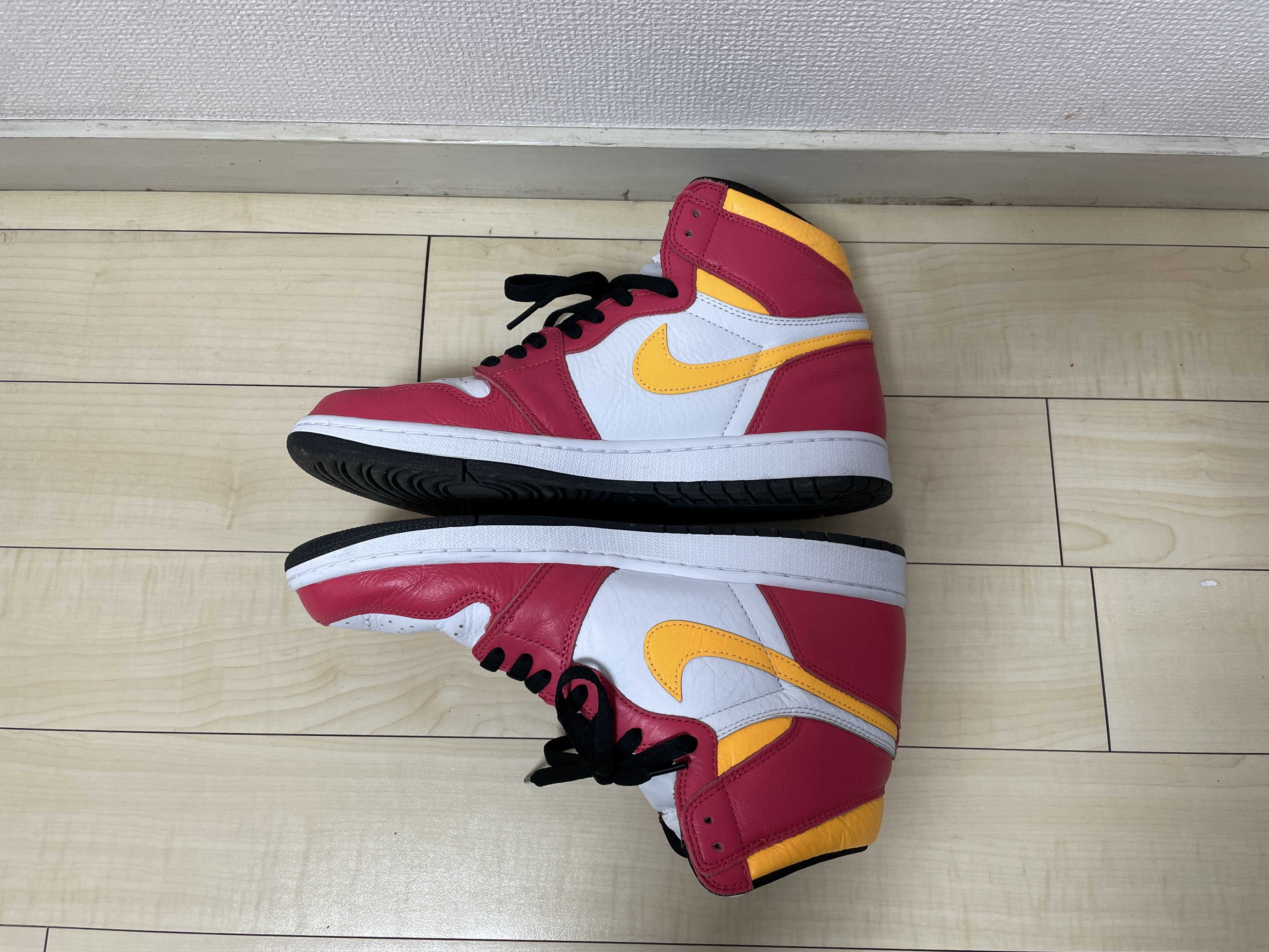 Nike Air Jordan 1 High OG "Light Fusion Red"