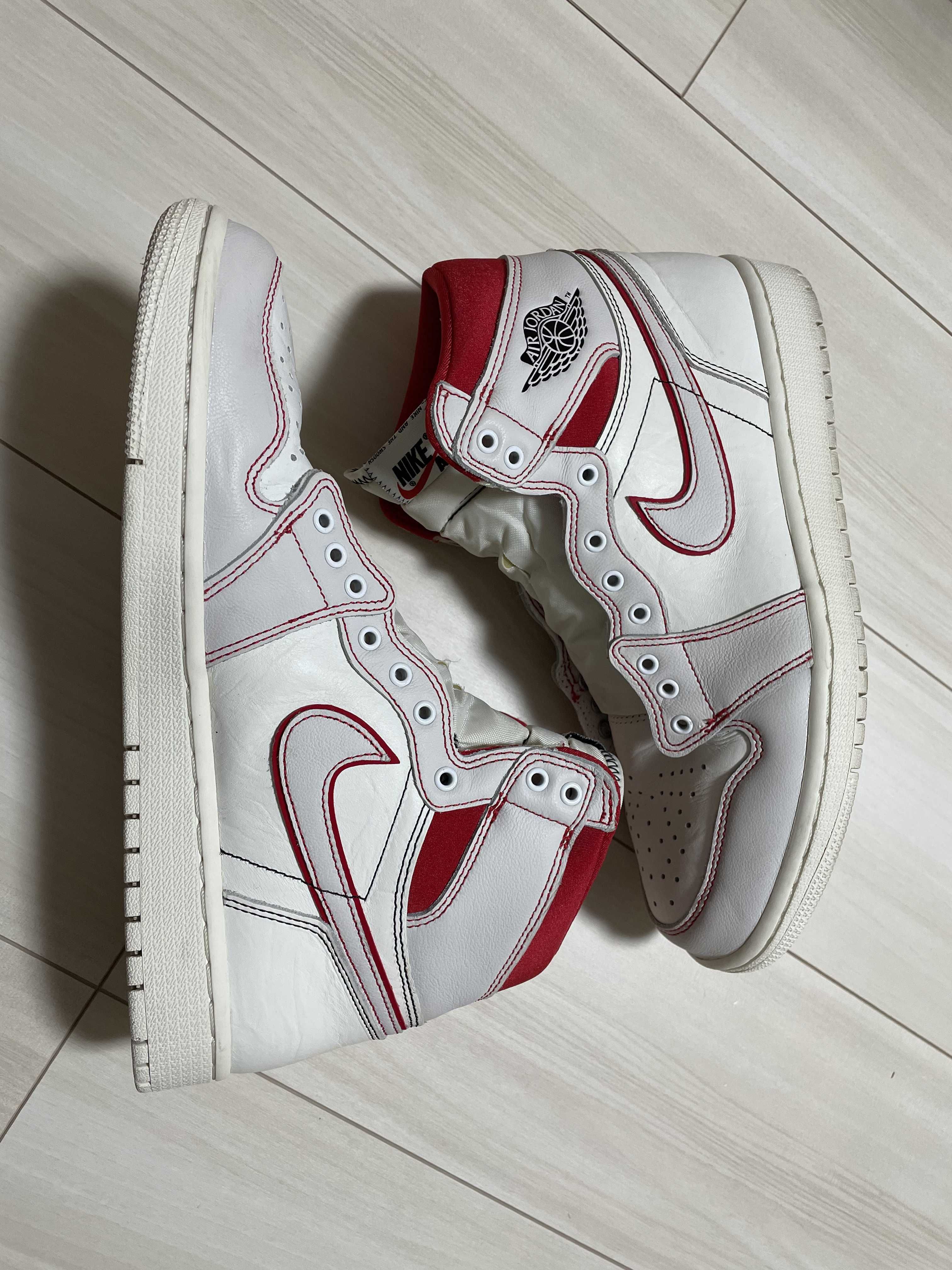 Nike Air Jordan 1 Retro High OG "Sail/University Red"     