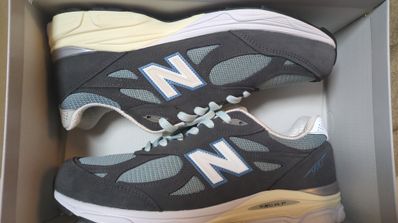 KITH × New Balance 990V3 "Steel Blue"