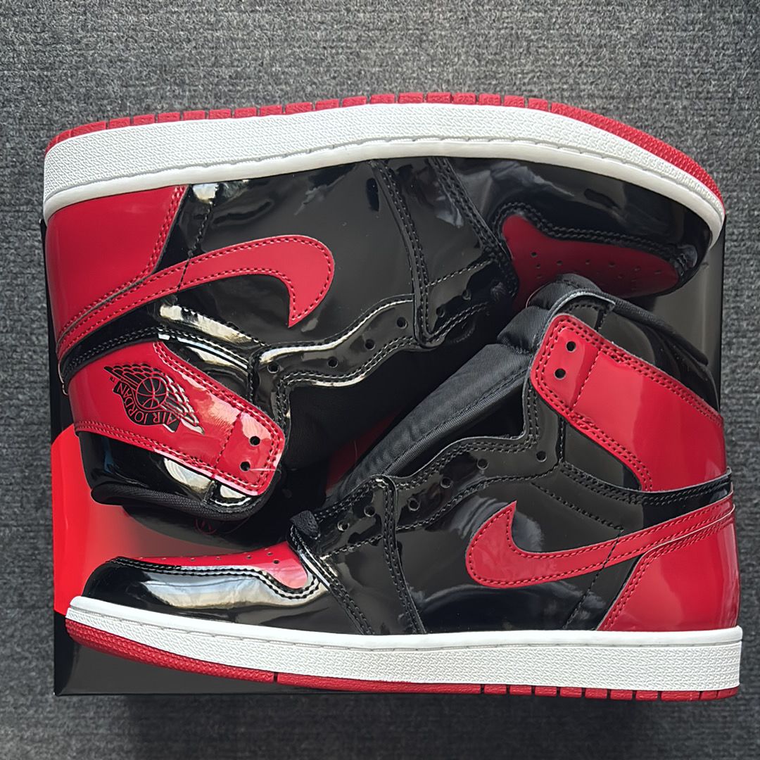 Nike Air Jordan 1 High OG "Patent Bred"