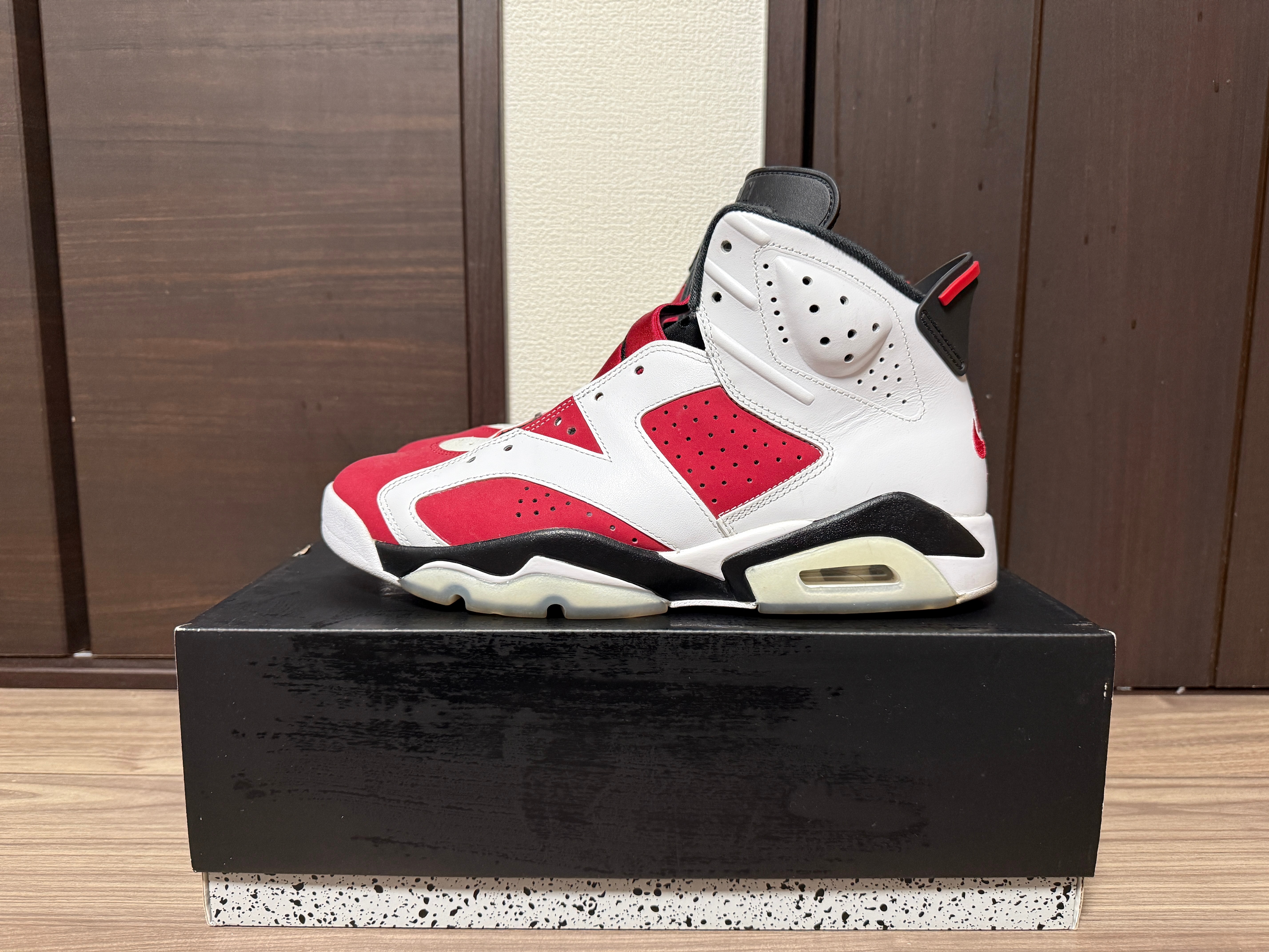 ナイキ エアジョーダン6 "カーマイン" (2021)