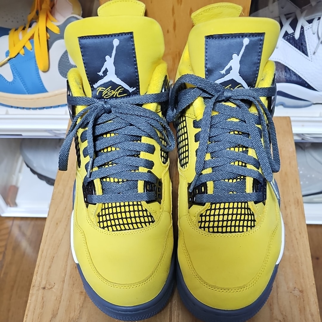 Nike Air Jordan 4 "Tour Yellow"