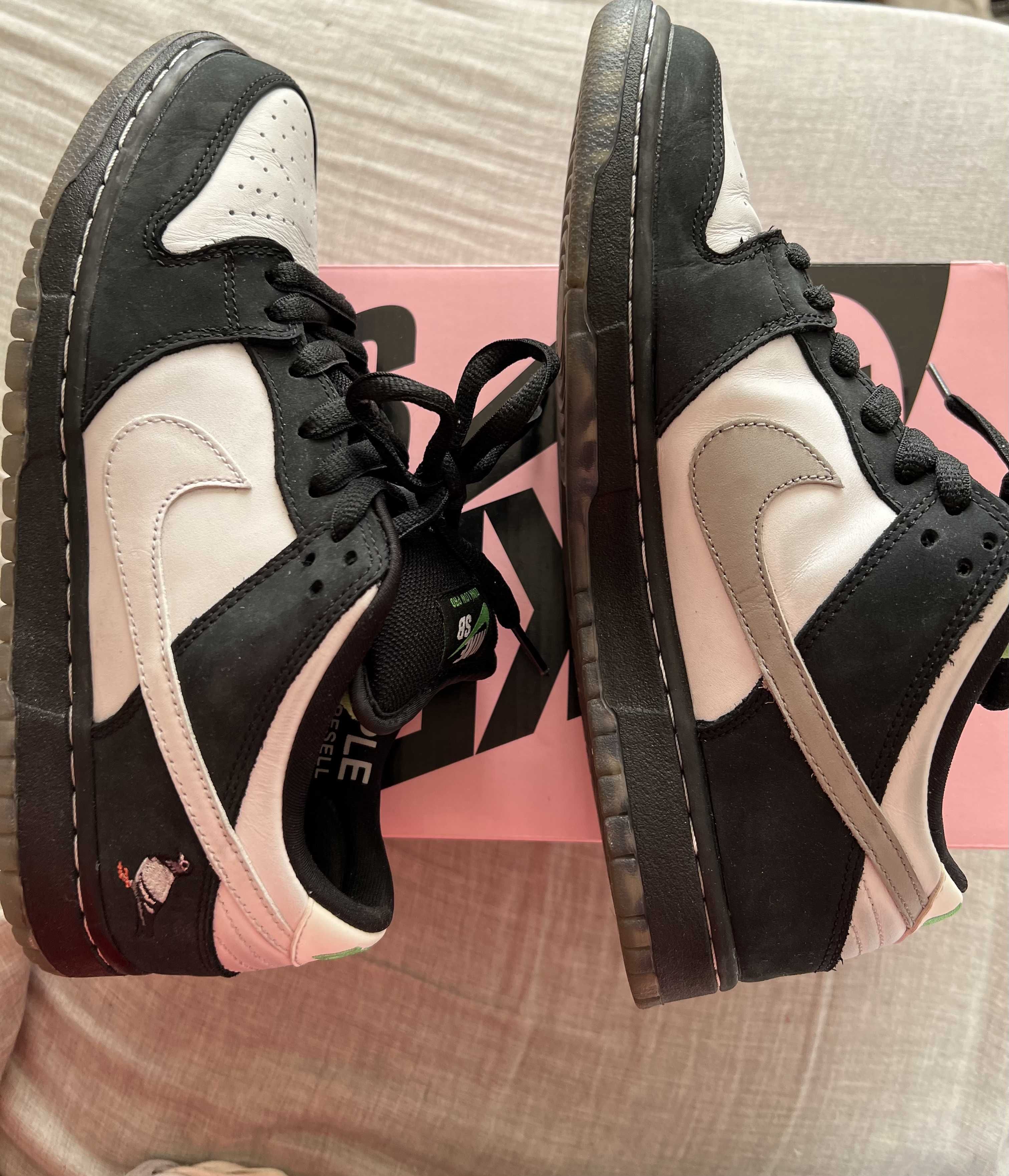 STAPLE × Nike SB Dunk Low "Pigeon Black/White"