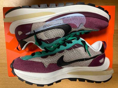 sacai × Nike Vapor Waffle "String/Red/Green"