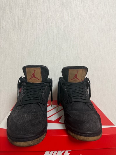 Nike × Levi's Air Jordan 4 "Black Denim" (LEVIS Tab)