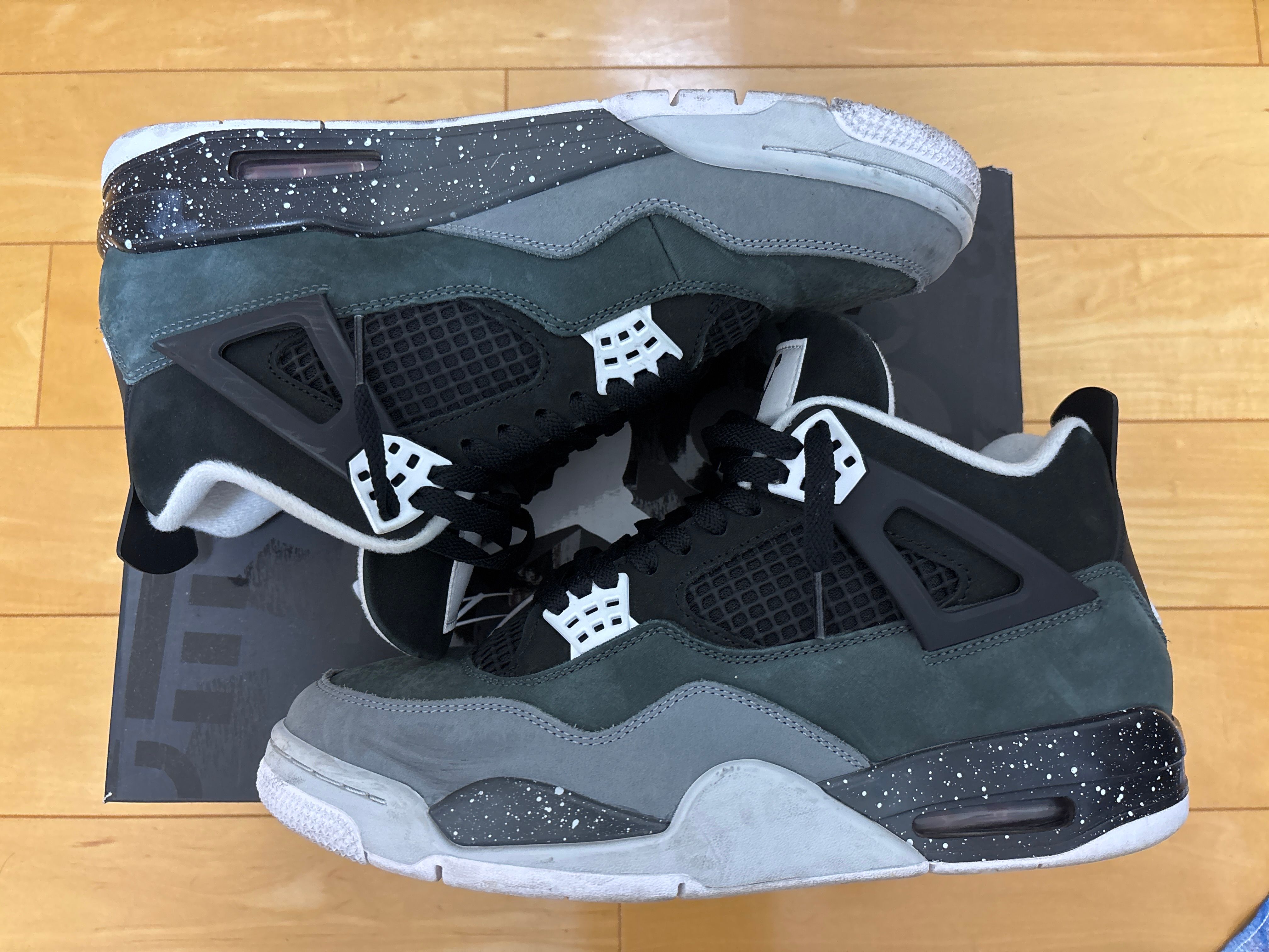 Nike Air Jordan 4 Retro "Fear"