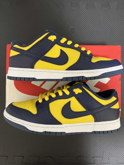 Nike Dunk Low "Michigan"