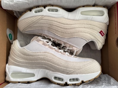 Levi's × Nike Air Max 95 OG "Denim White"