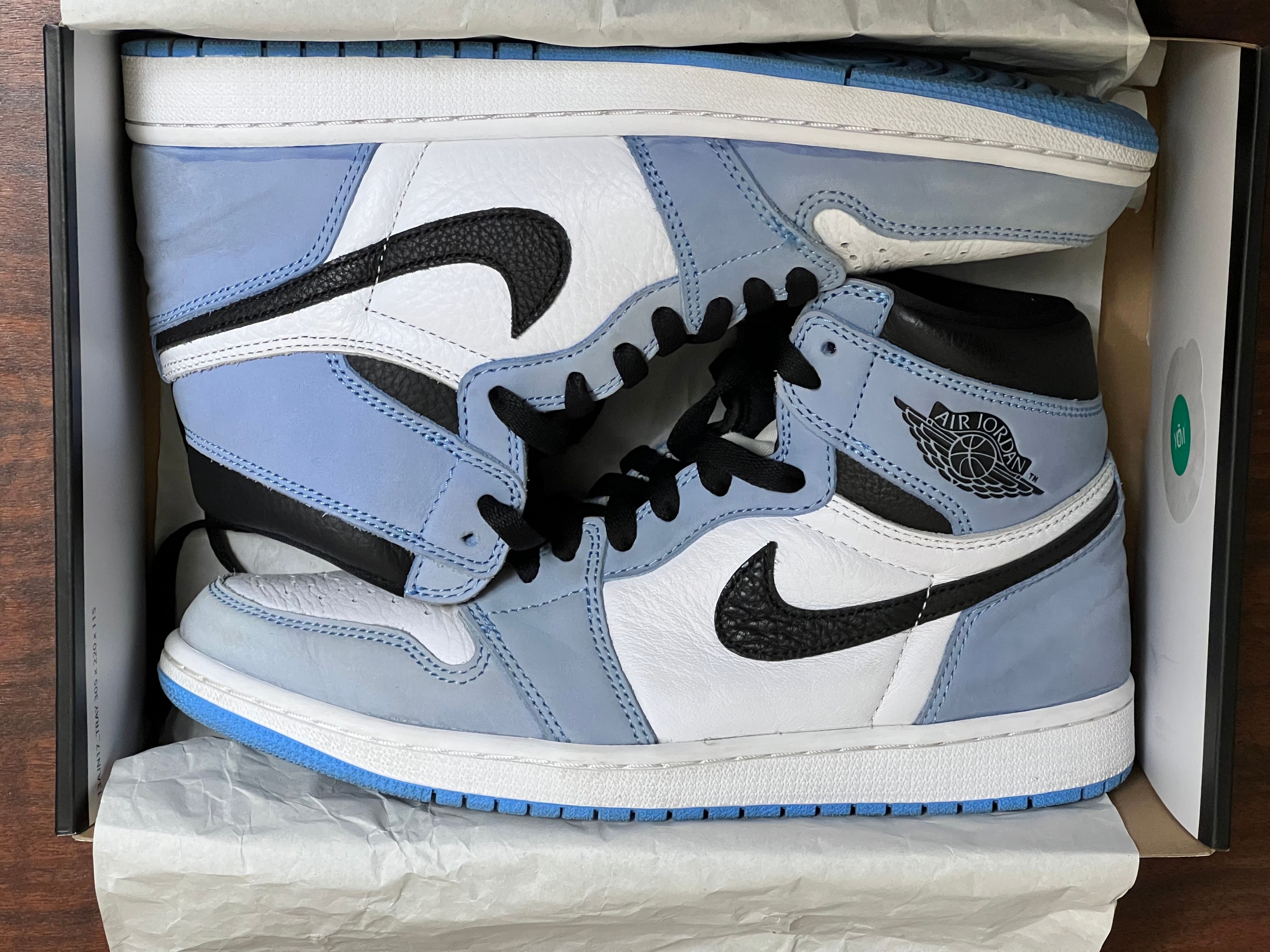 Nike Air Jordan 1 High OG "University Blue"
