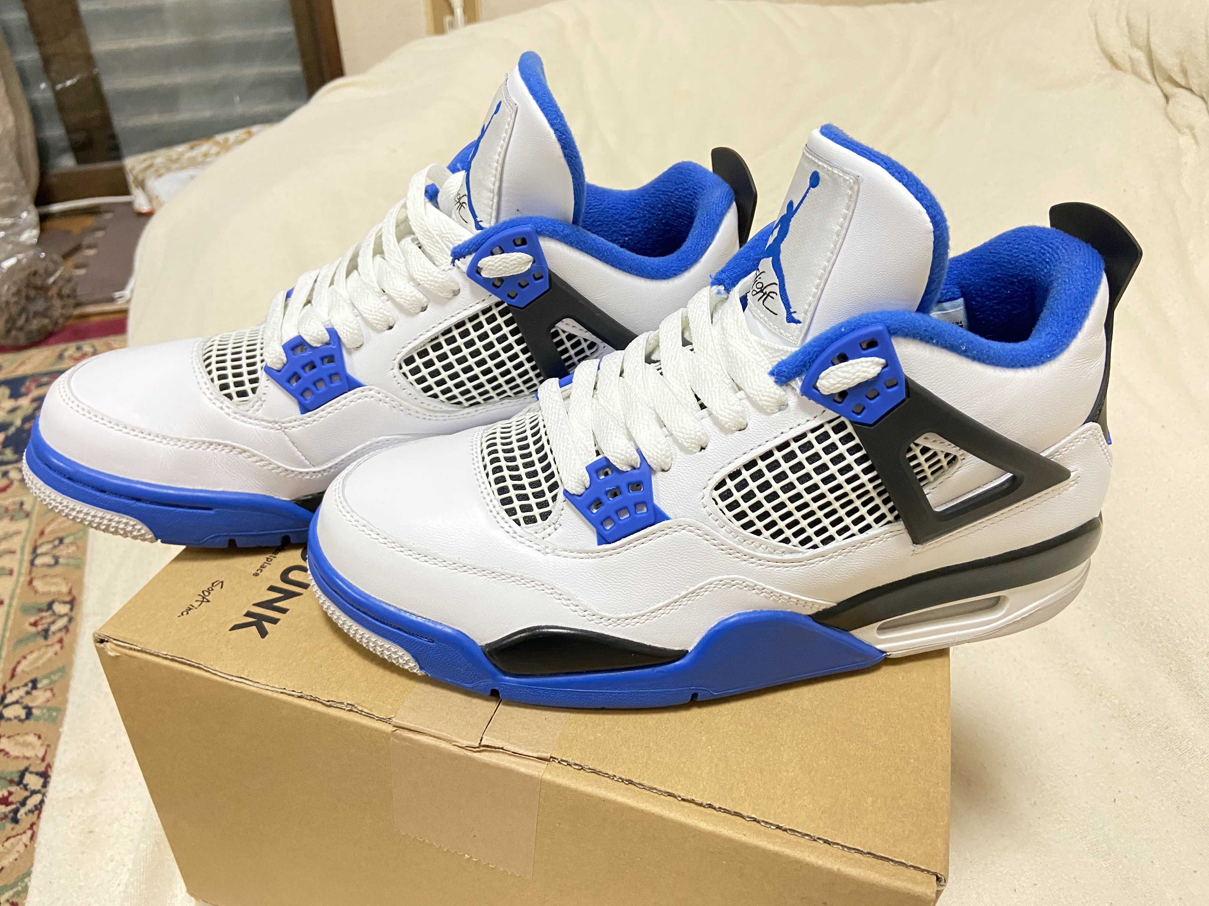 NIKE AIR JORDAN 4 RETRO "MOTORSPORTS" (2017)