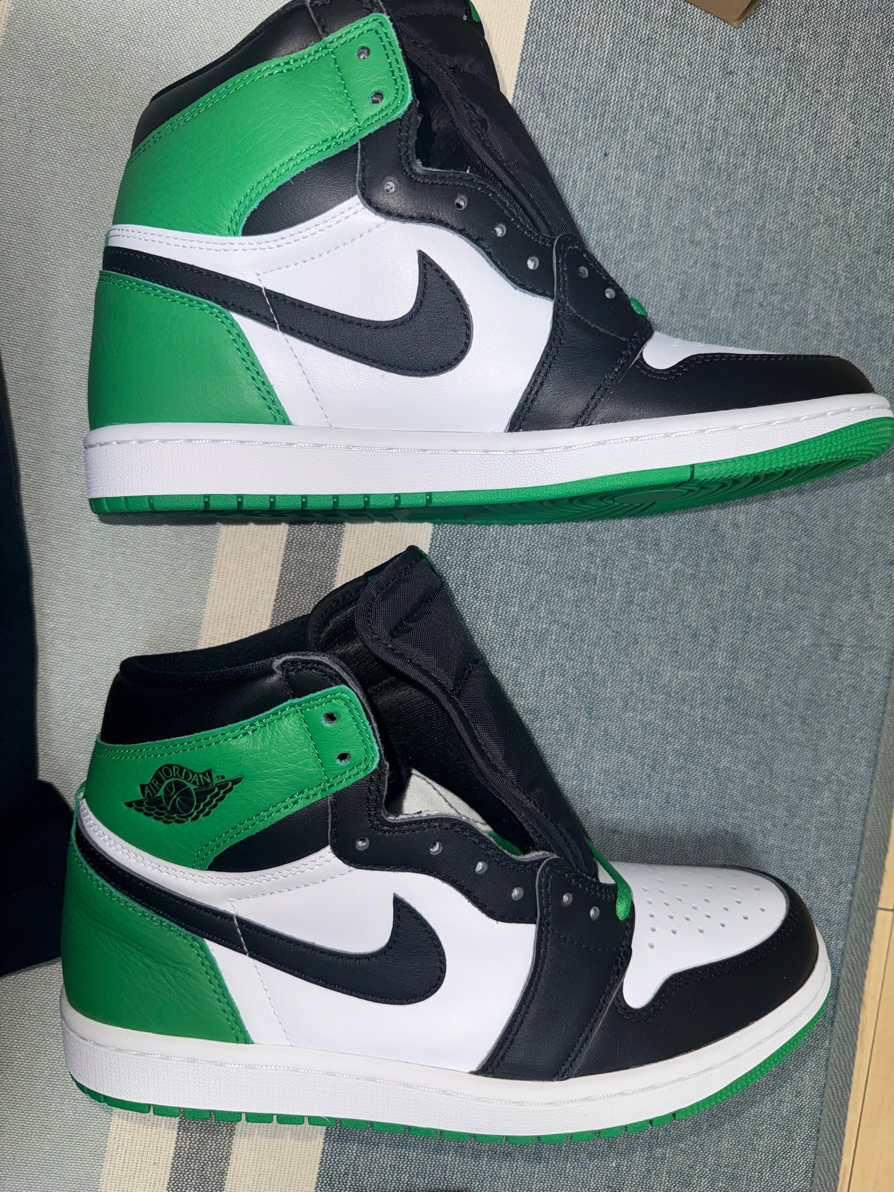 Nike Air Jordan 1 Retro High OG "Celtics/Black and Lucky Green" (2023)