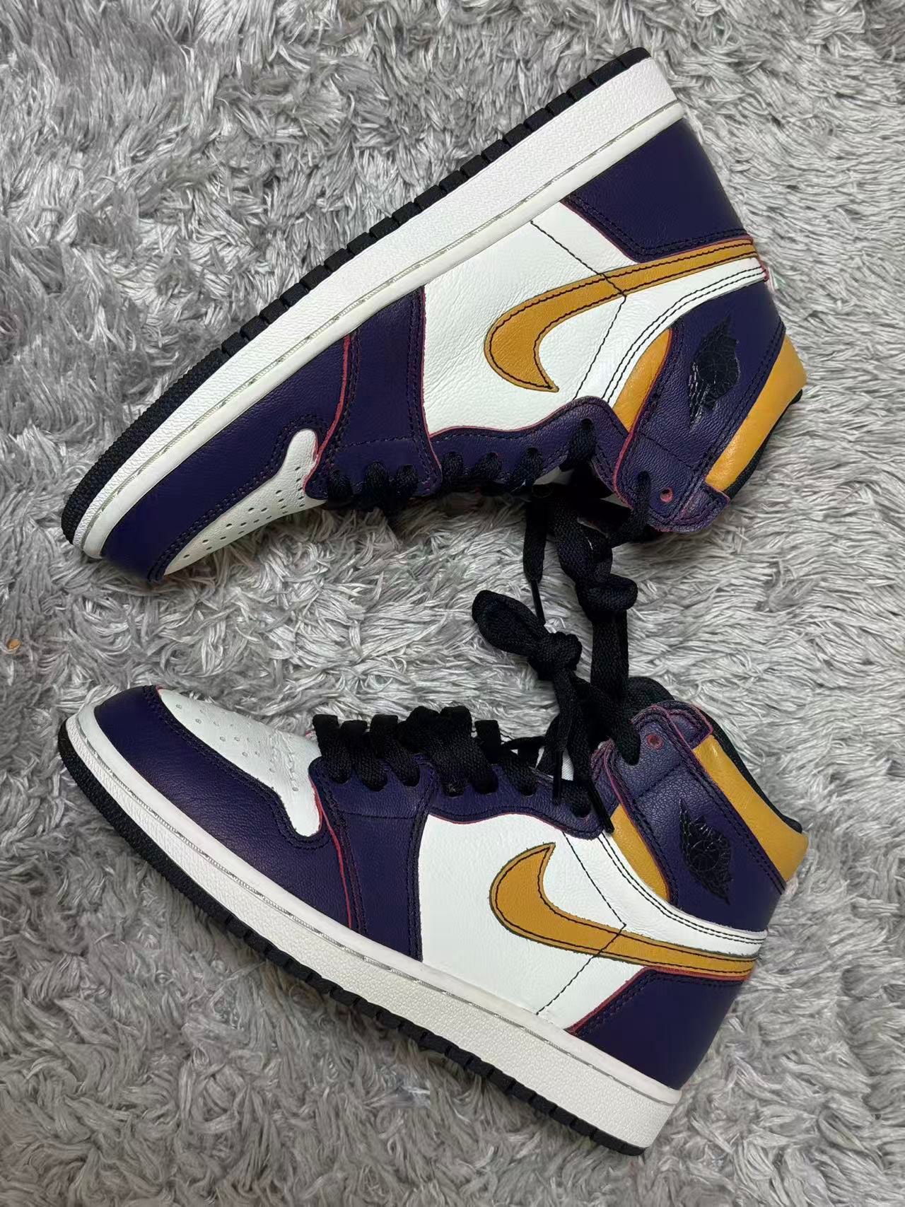 Nike SB × Air Jordan 1 Retro High "La To Chicago"