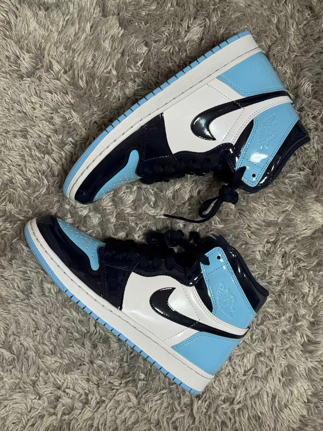 Nike Women's Air Jordan 1 High UNC "Patent Leather"