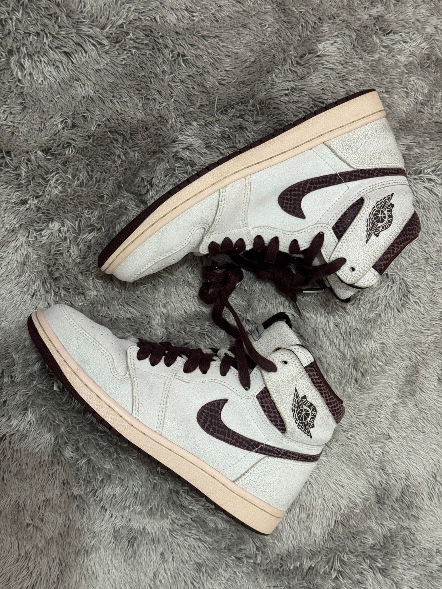A Ma Maniere × Nike Air Jordan 1 Retro High OG "Sail and Burgundy"