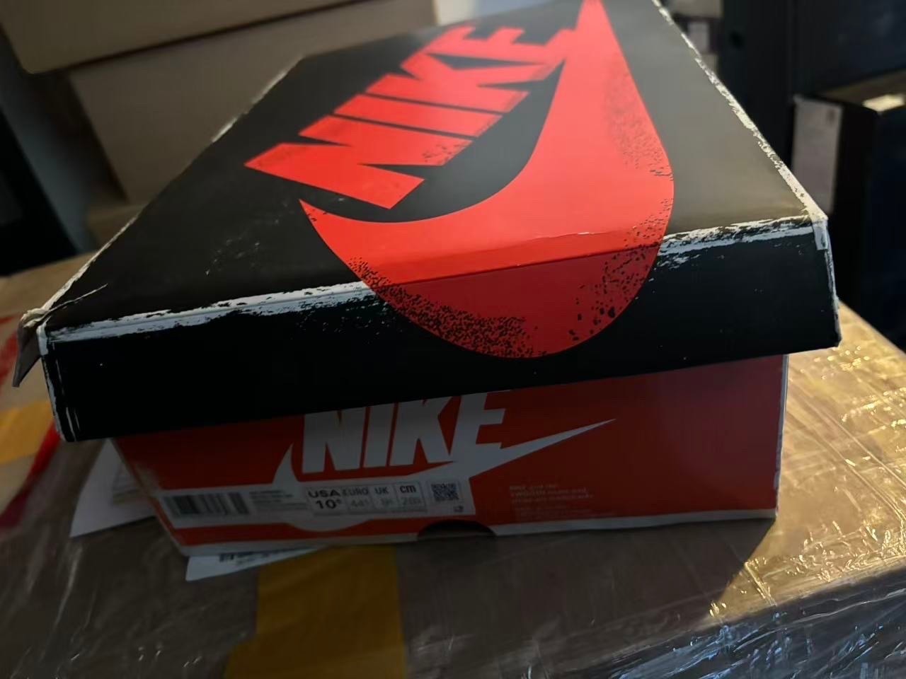 ナイキ エアジョーダン1 レトロ ハイ OG "UNC リイマジンド"