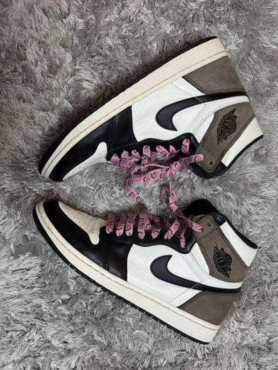 Nike Air Jordan 1 High OG "Sail/Dark Mocha/Black"
